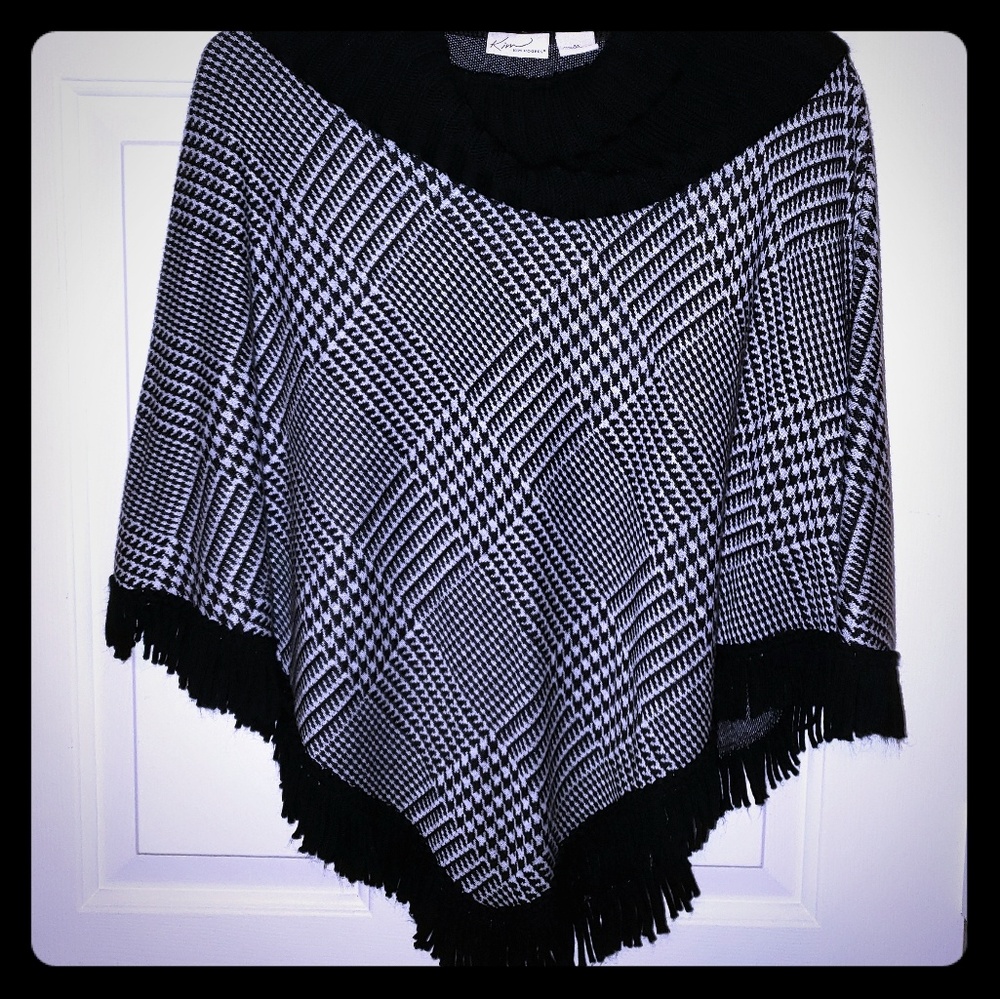 Women's Medium Poncho